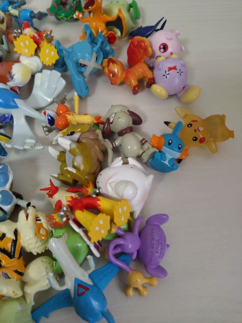 初期 モンコレ 多数あり まとめ売り 約60個