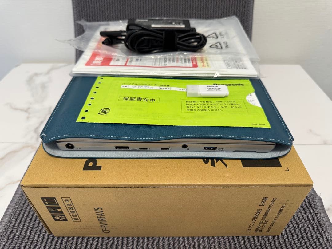 【超美品】累計230時間CF-FV1RFAVS LTE SIMフリー本革ケース付