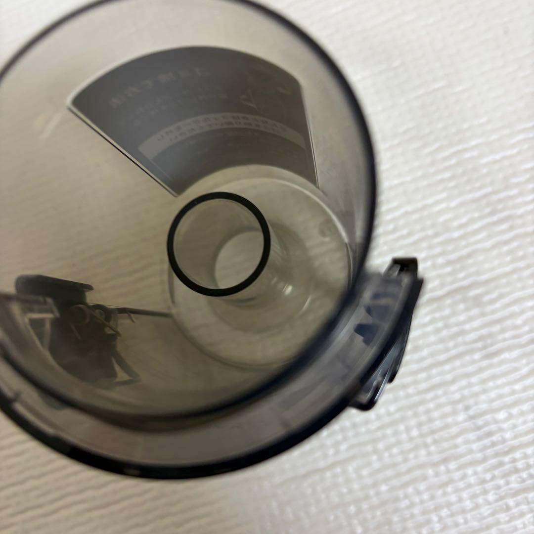 美品 バルミューダ CO2A-WH 掃除機