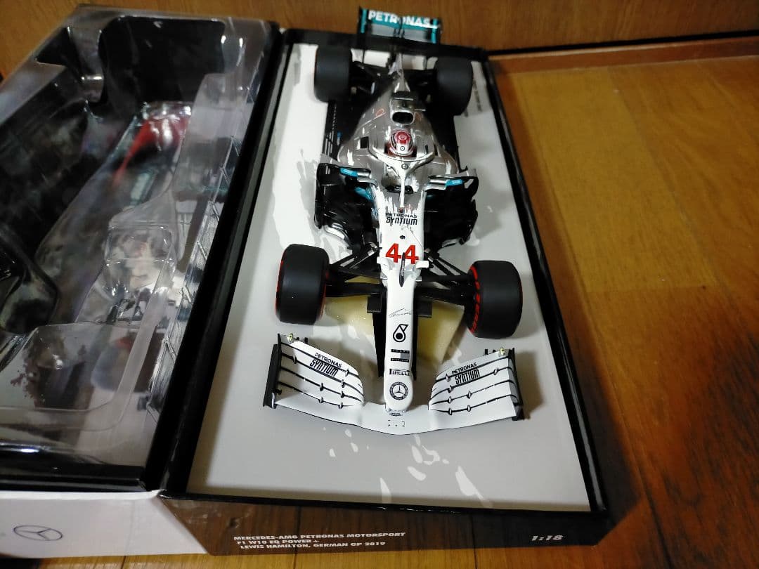 PMA 1/18 メルセデス F1 W10 ハミルトン 44 2019 ドイツ