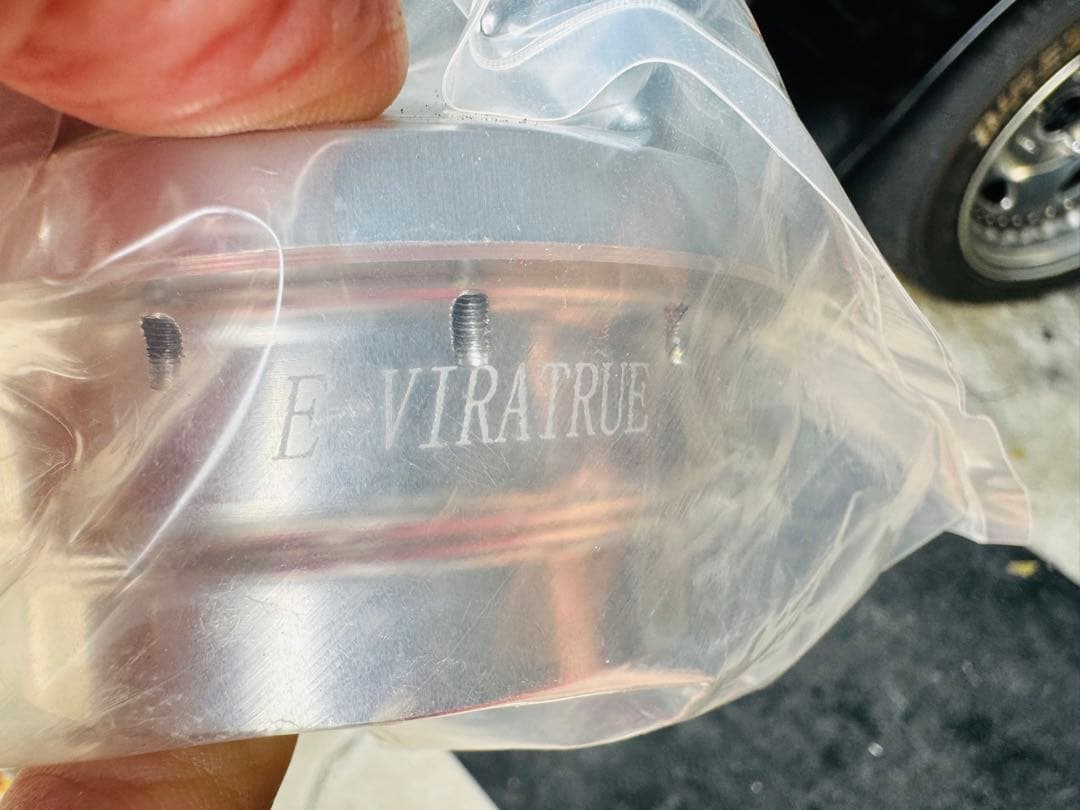 traxxas UDR アルミホイール　2本　未使用品　トラクサス　社外ホイール