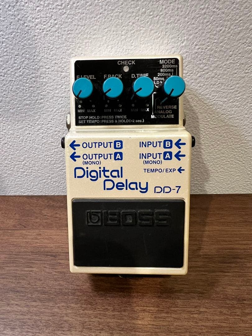 BOSS DD-7 ギター用エフェクター デジタルディレイ 中古品