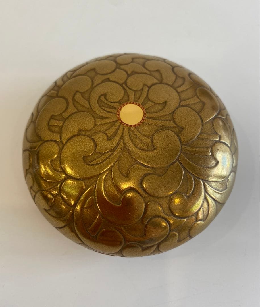 菊蒔絵丸香合　西條一斎作　茶道具