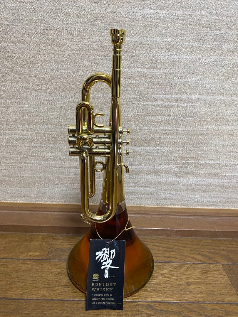 お値下げサントリーウイスキー トランペットボトル 500ml