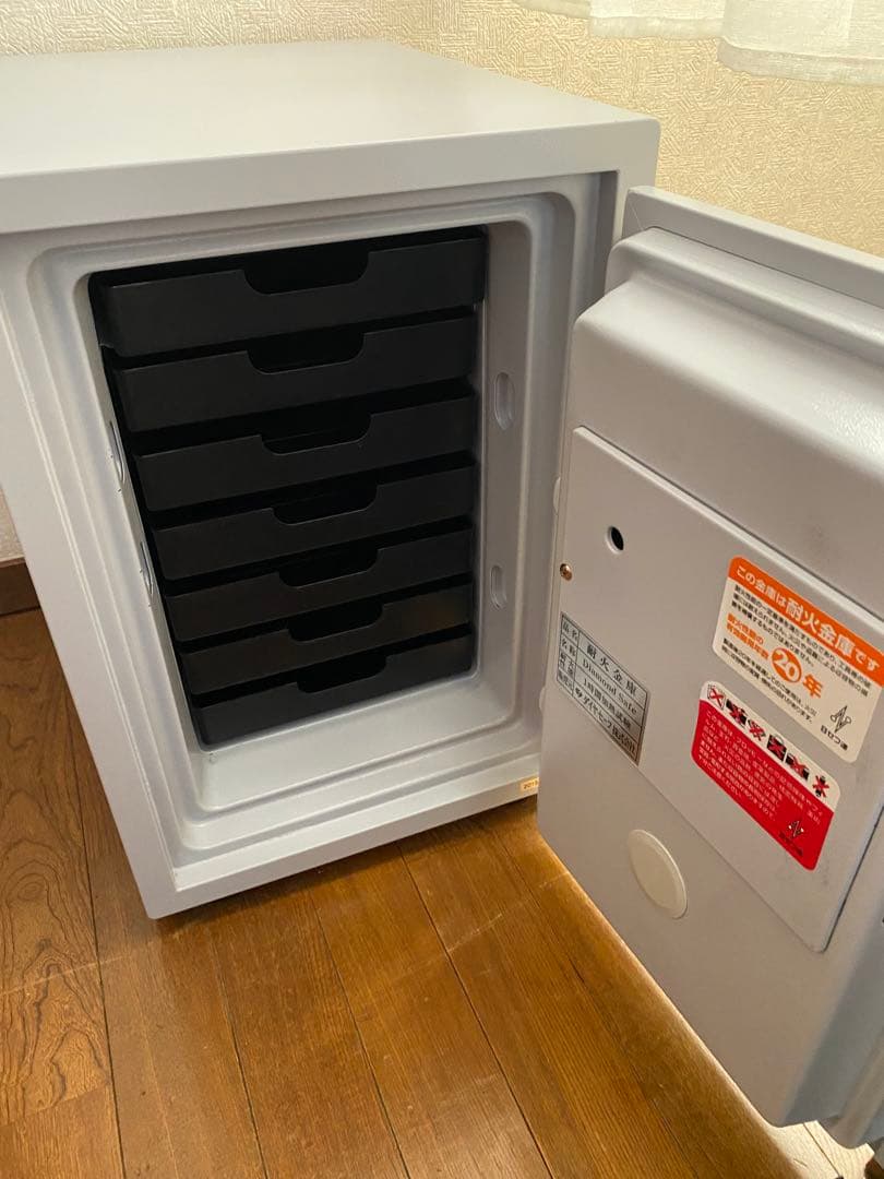 ★MEK50-7 ダイヤセーフ 耐火金庫 テンキータイプ★