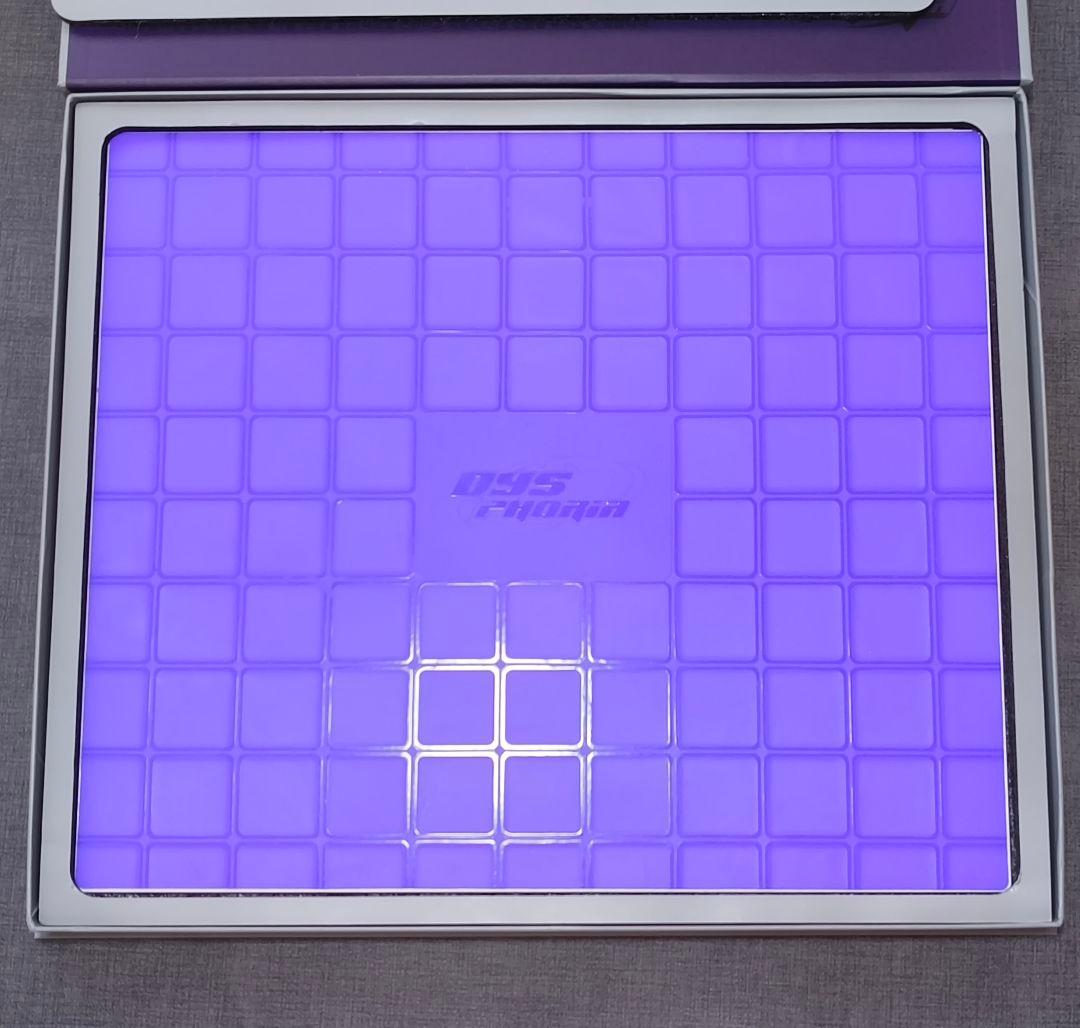 DYSPHORIA MAKI 真希 ガラスマウスパッド