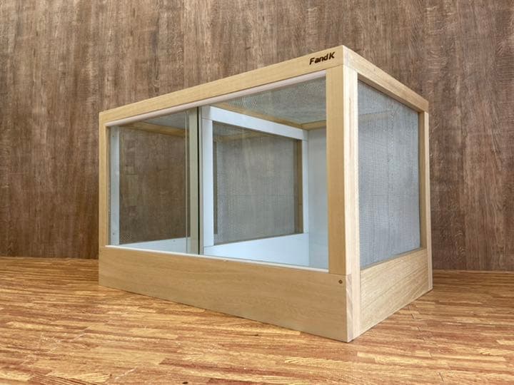 ＦandＫ爬虫類木製ケージ　カメレオン仕様