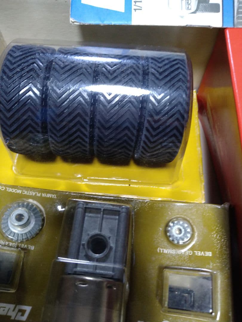 タミヤ　TAMIYA　1/12 ランボルギーニ　チーター　組立途中　（ジャンク）