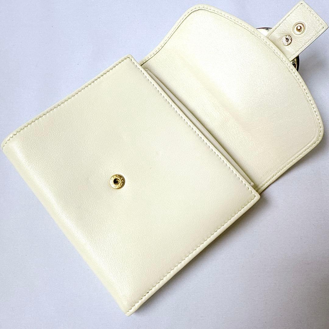 ブルガリ チャンドラ レザー 三つ折り 財布 ウォレット 小銭入れ 札入れ 白
