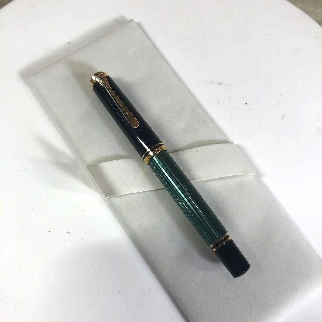 Pelikan 万年筆 M400 グリーン/ブラック　F 細時タイプ　未使用✨