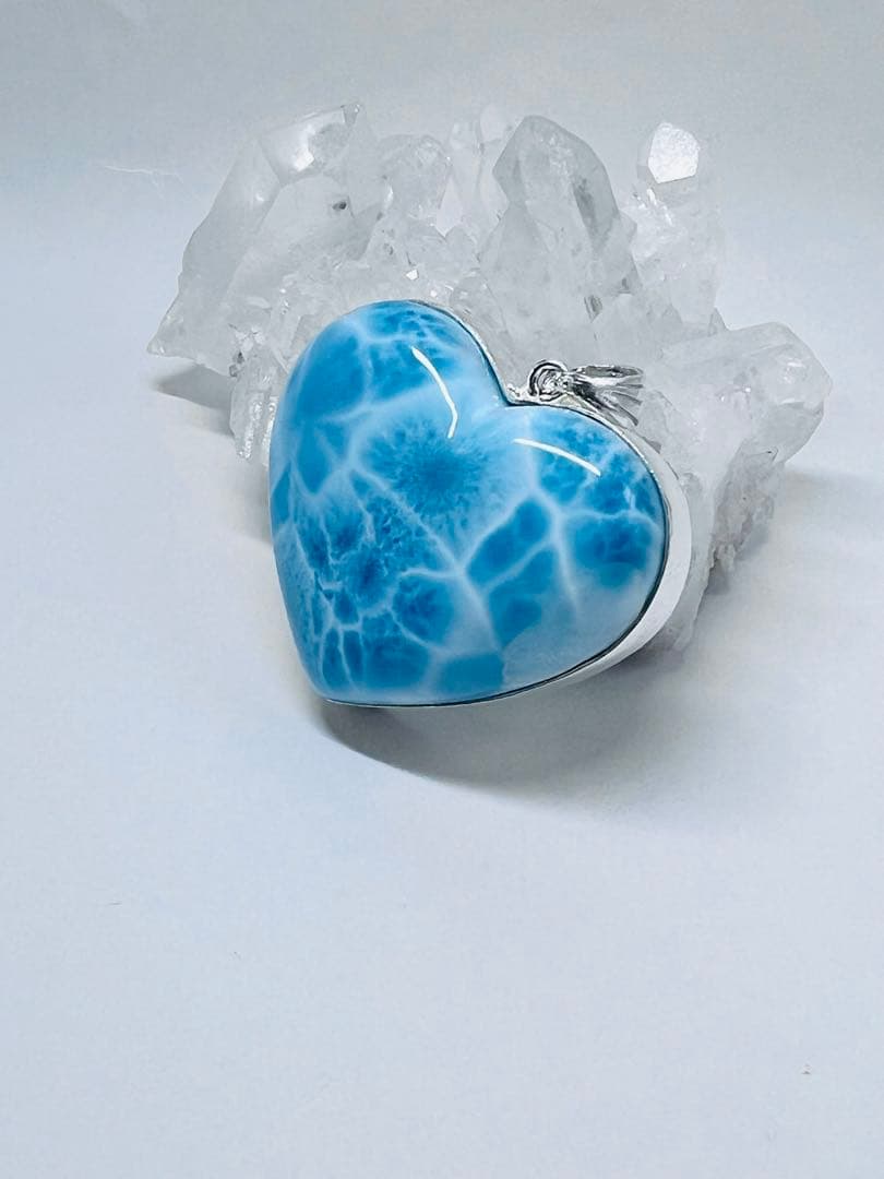 ま*あ様 高品質ラリマーハートペンダントトップシルバーアクセ天然石パワーストーン