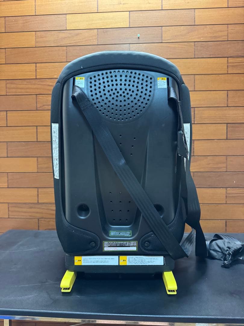 アップリカ フォームフィット チャイルドシート ISOFIX