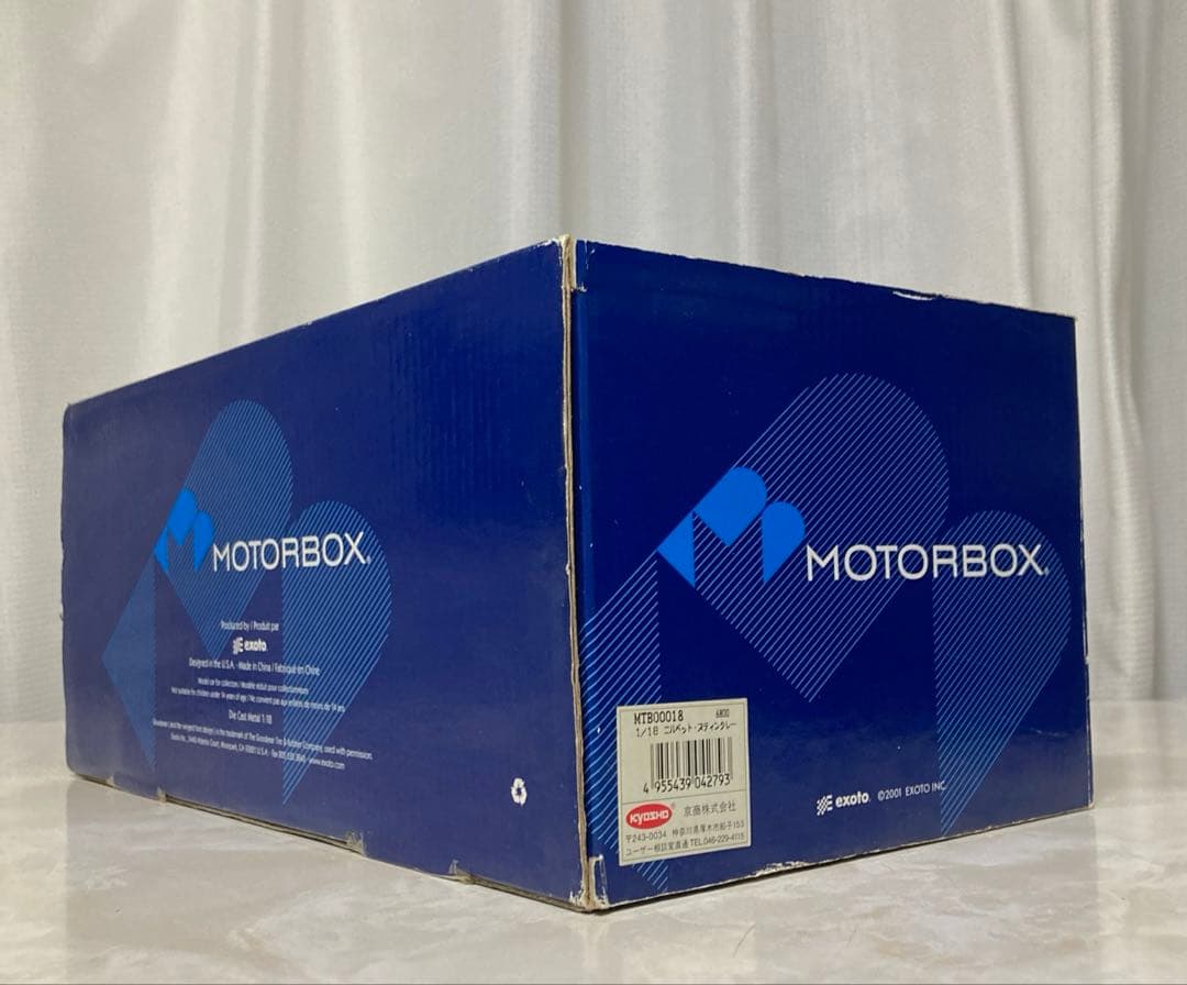 MOTOR BOX CORVETTE STINGRAY 1/18 京商　超レア