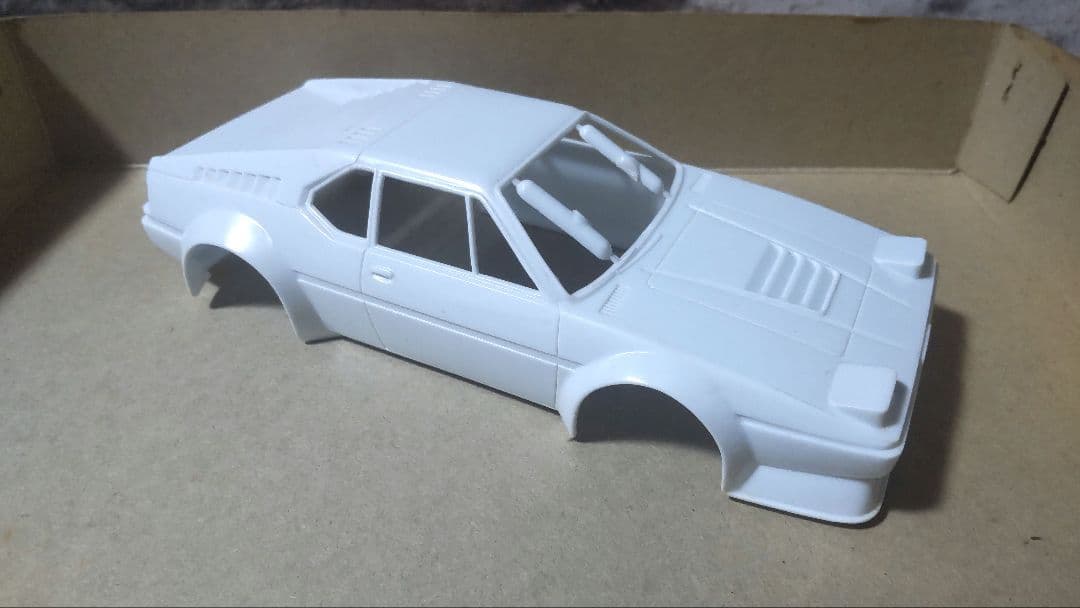 アオシマ 1/24 BMW M1 Twin Turbo