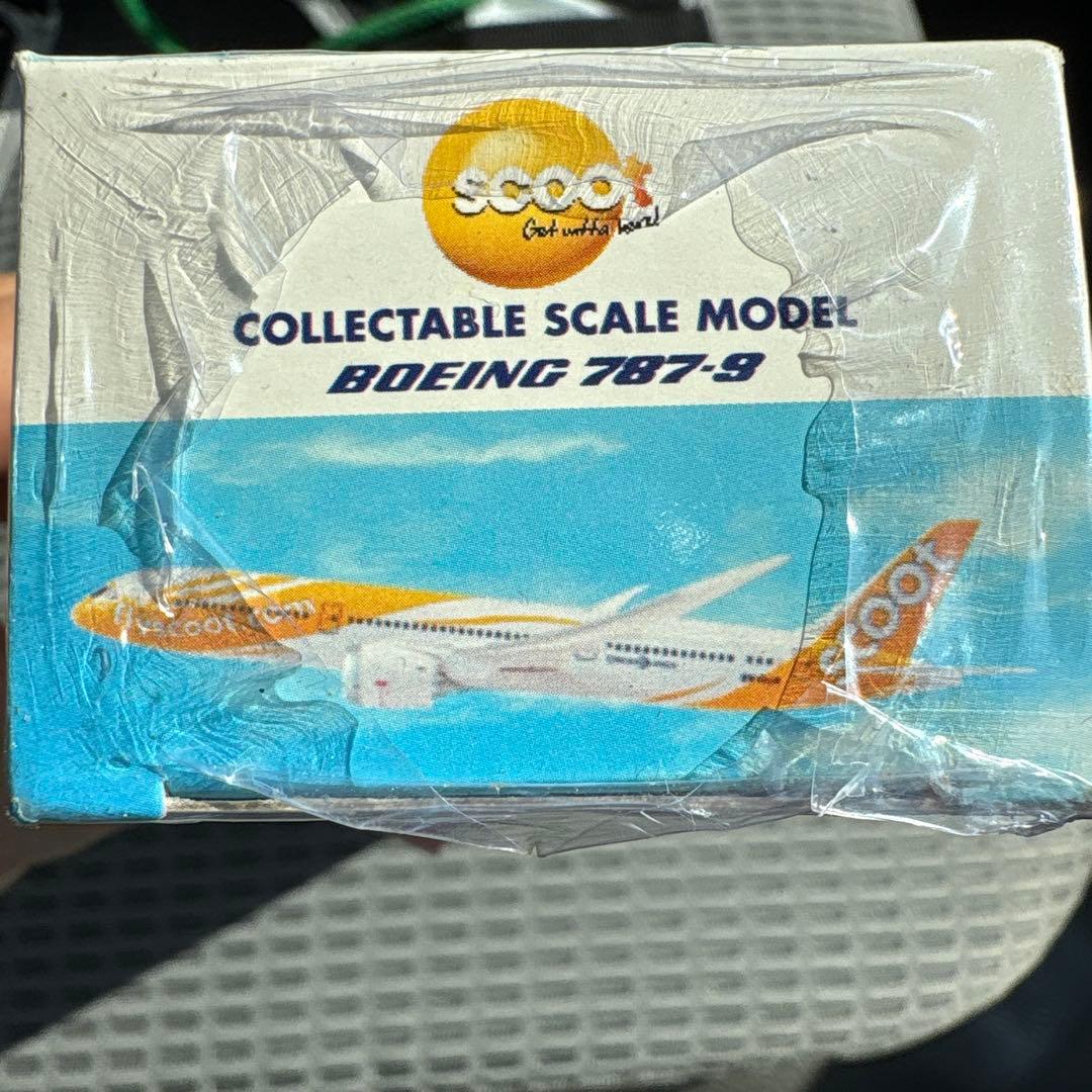 Scoot 旅客機 コレクタブルモデル　未開封