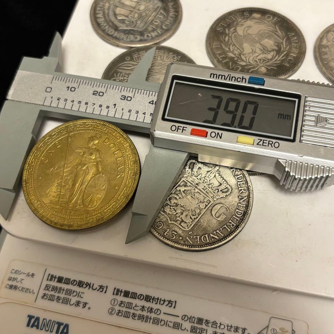 まとめて　8枚　セット海外古錢 銀貨　　金貨　激安