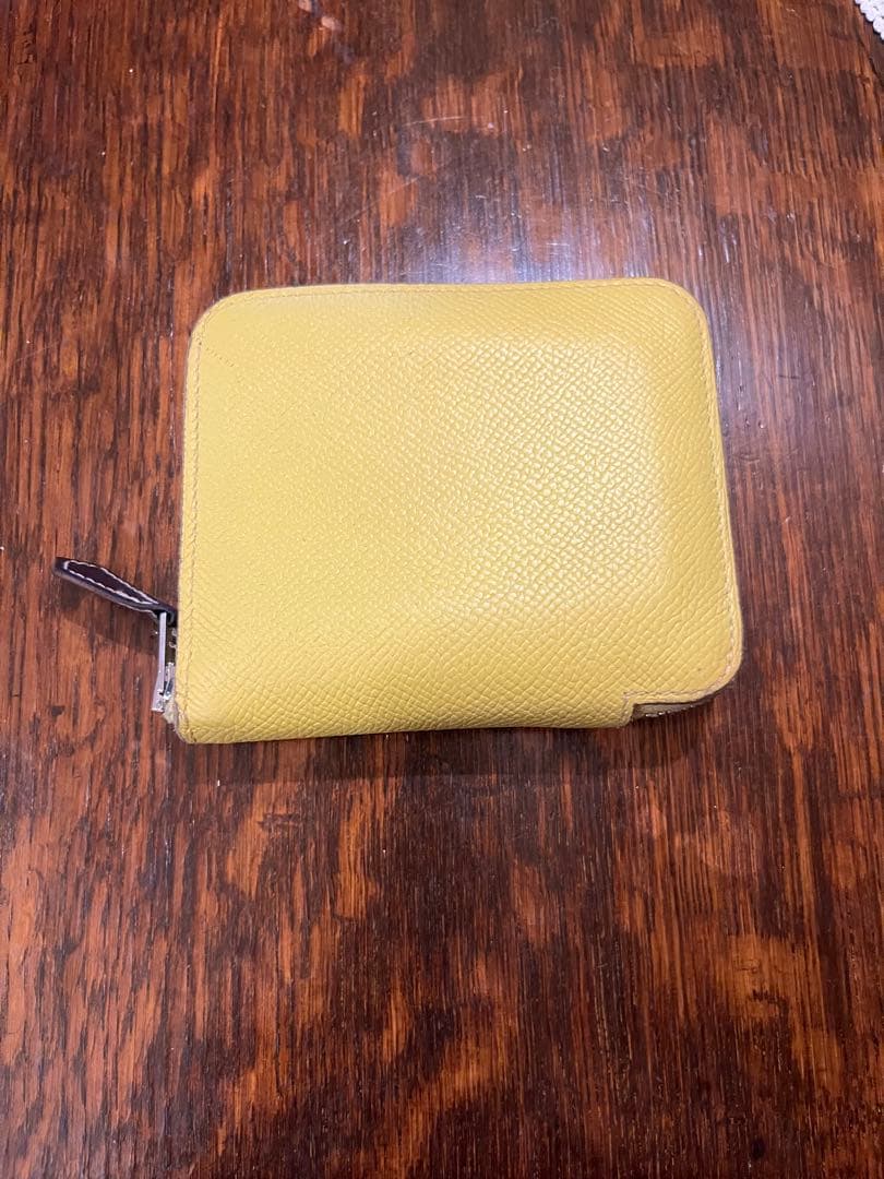 エルメス　アザップシルクインコンパクト