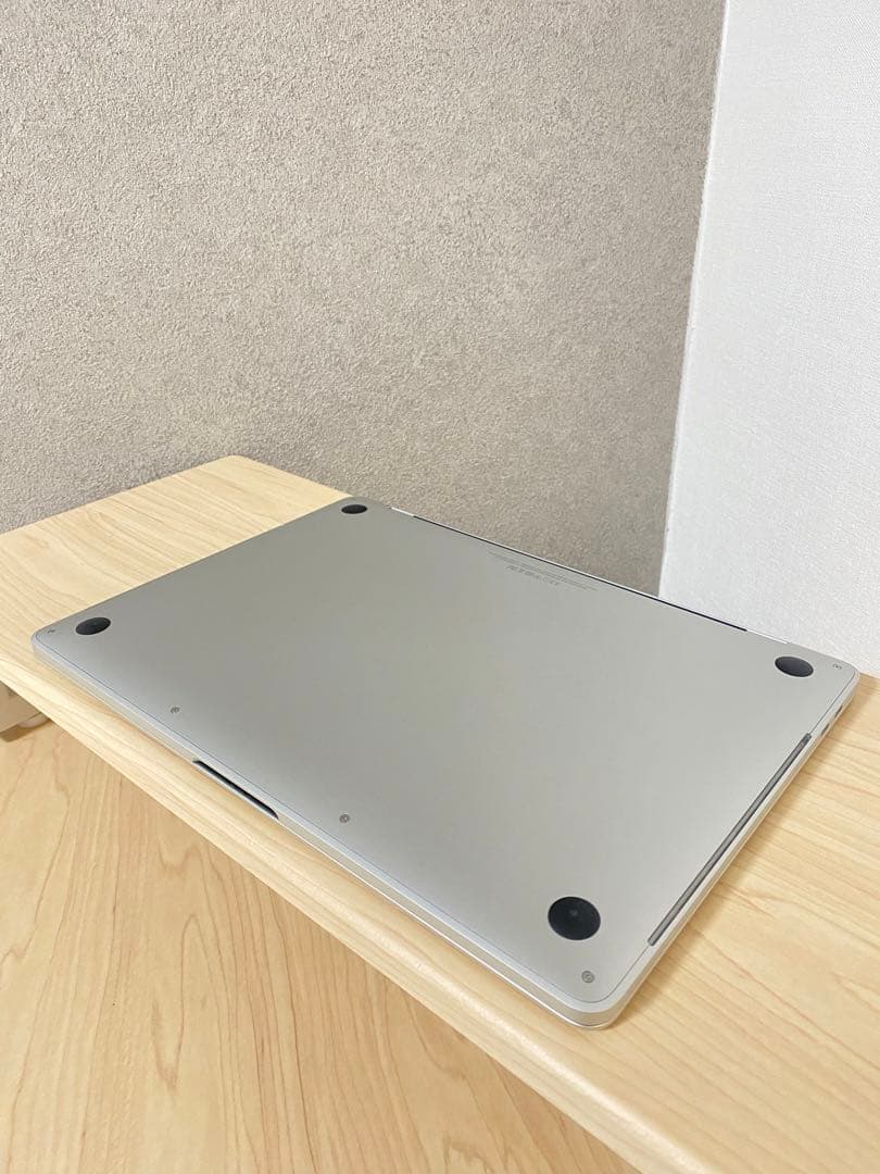 専用 MacBook Pro 16GB 指紋認証、タッチパネル／Office