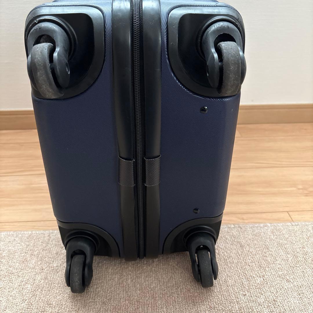 無印良品　キャリーバーの高さを自由に調節できるハードキャリー　36L