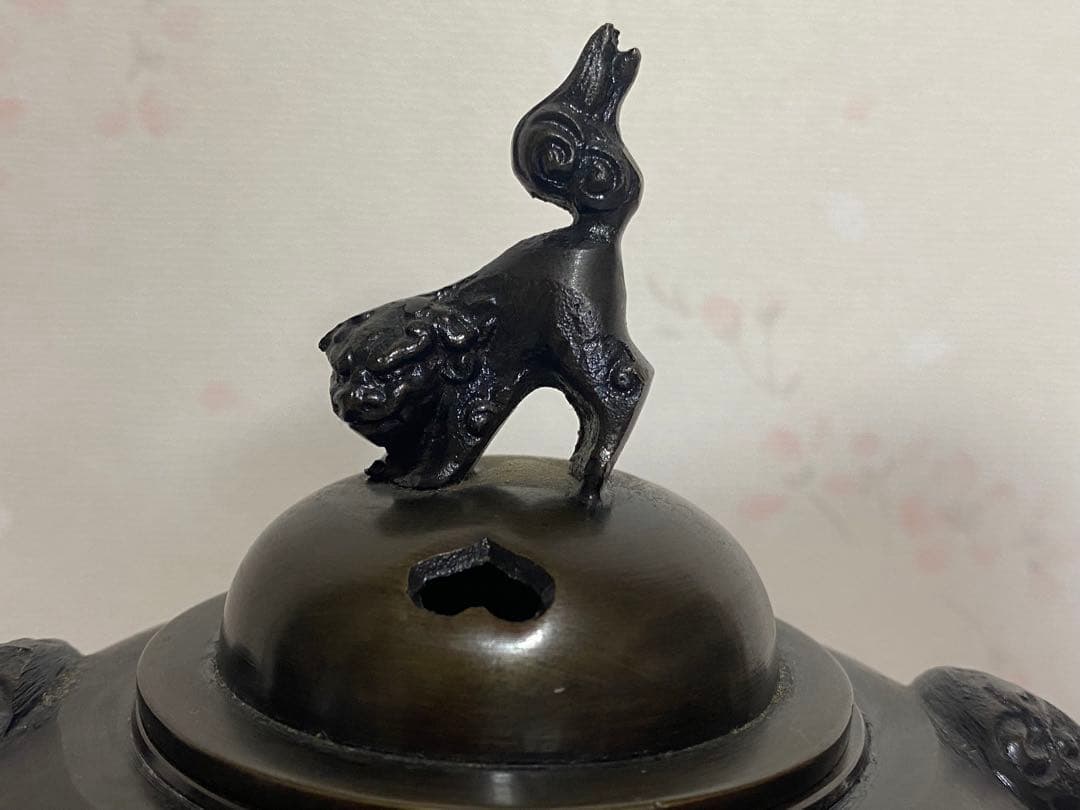 ♦獅子飾り 自在遊環 三足香炉 高岡銅器 銅製 唐金 香道具 置物 飾り 骨董品