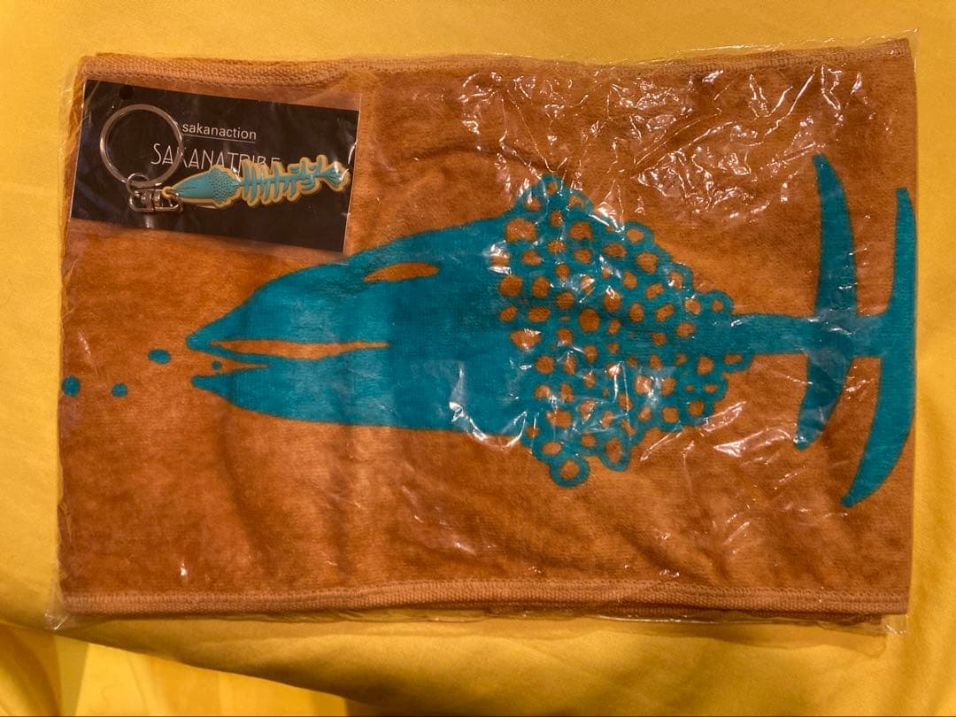 ✳️サカナクション 骨ロゴストラップ ➕タオルマフラー‼️✳️楽屋で頂いたもの