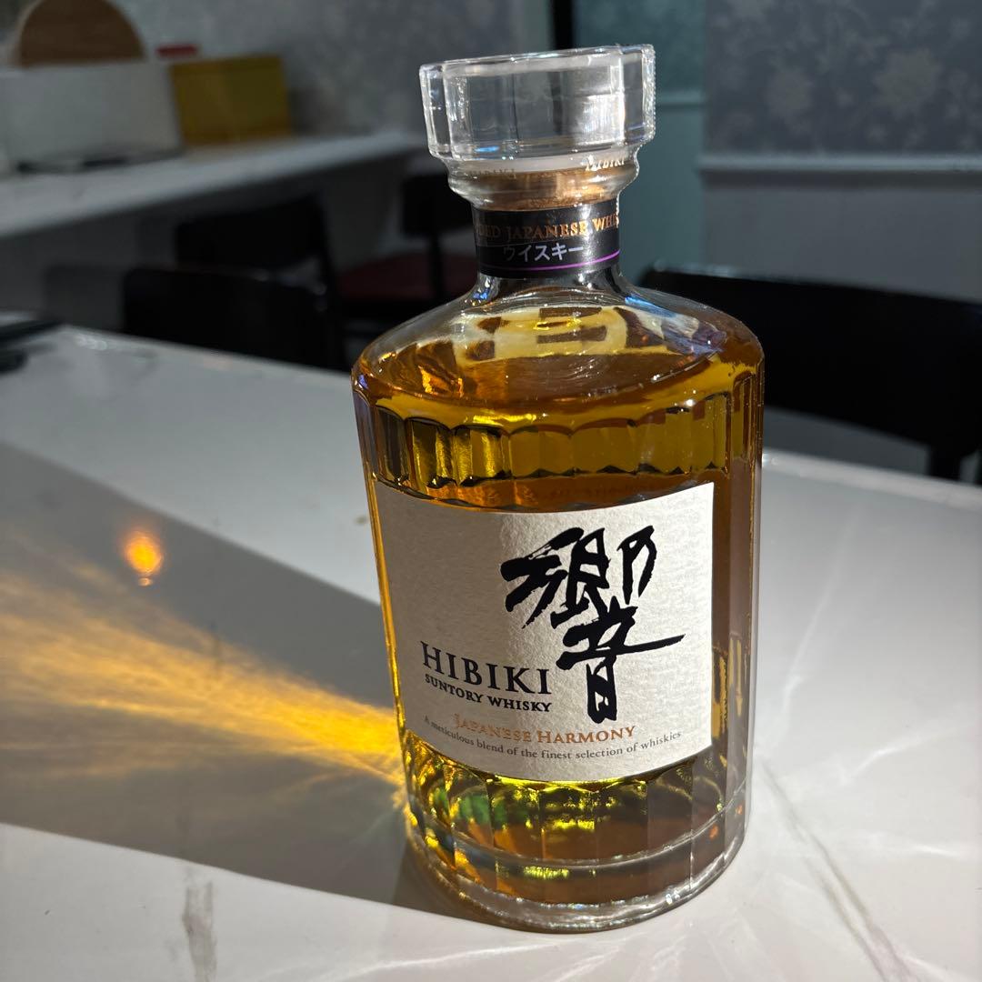 新品 響 ジャパニーズウイスキー