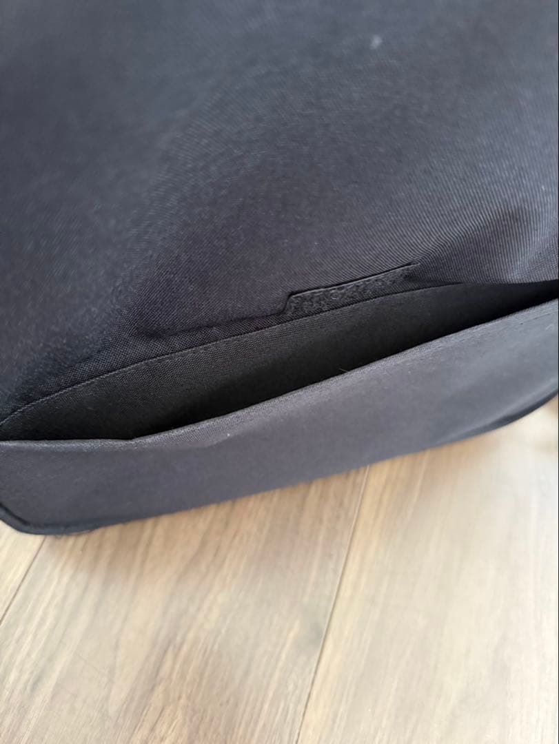 ペット 犬用 猫 高級 キャリーバッグ 黒いナイロン メッシュ素材 ペットバッグ