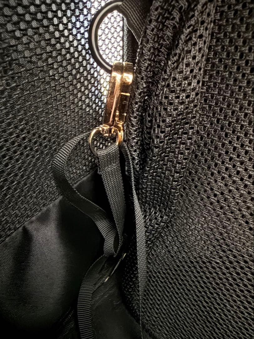 ペット 犬用 猫 高級 キャリーバッグ 黒いナイロン メッシュ素材 ペットバッグ