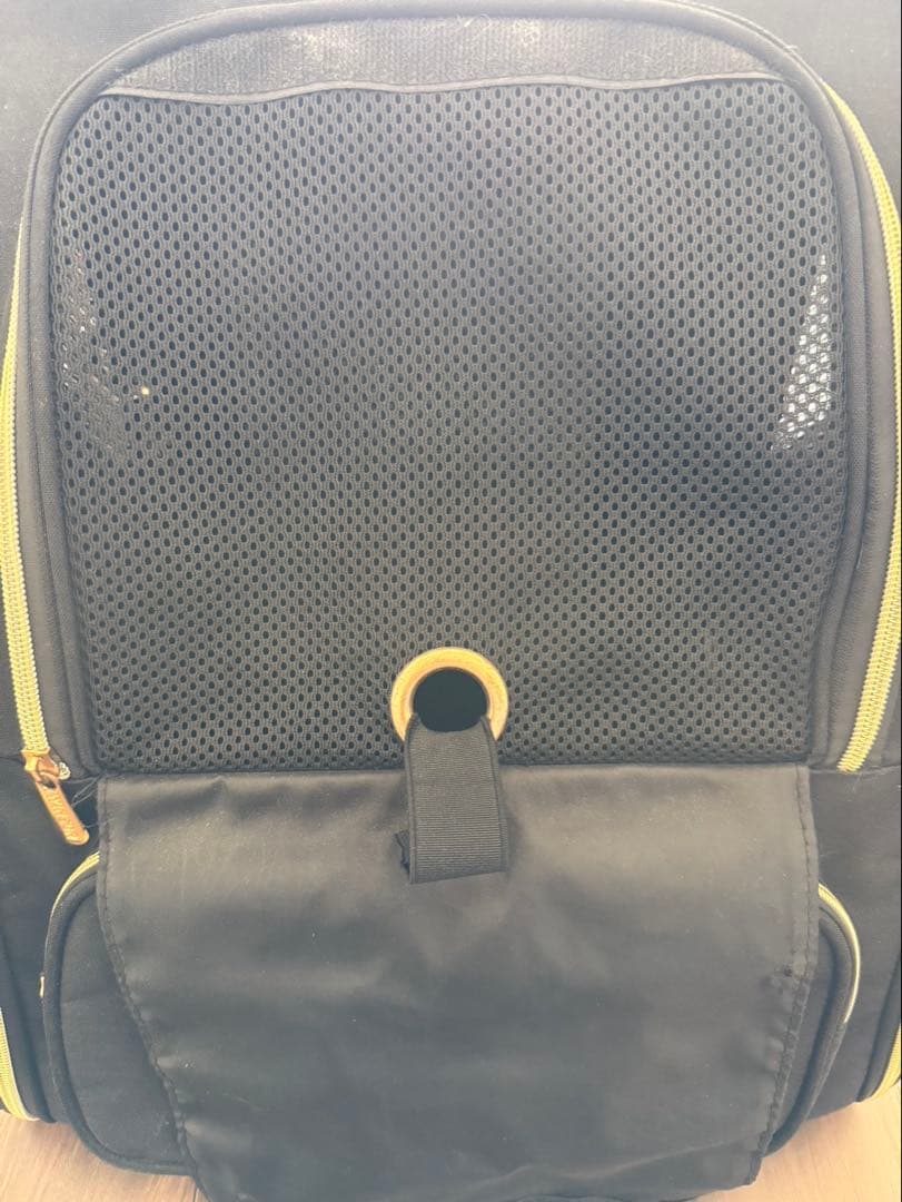 ペット 犬用 猫 高級 キャリーバッグ 黒いナイロン メッシュ素材 ペットバッグ