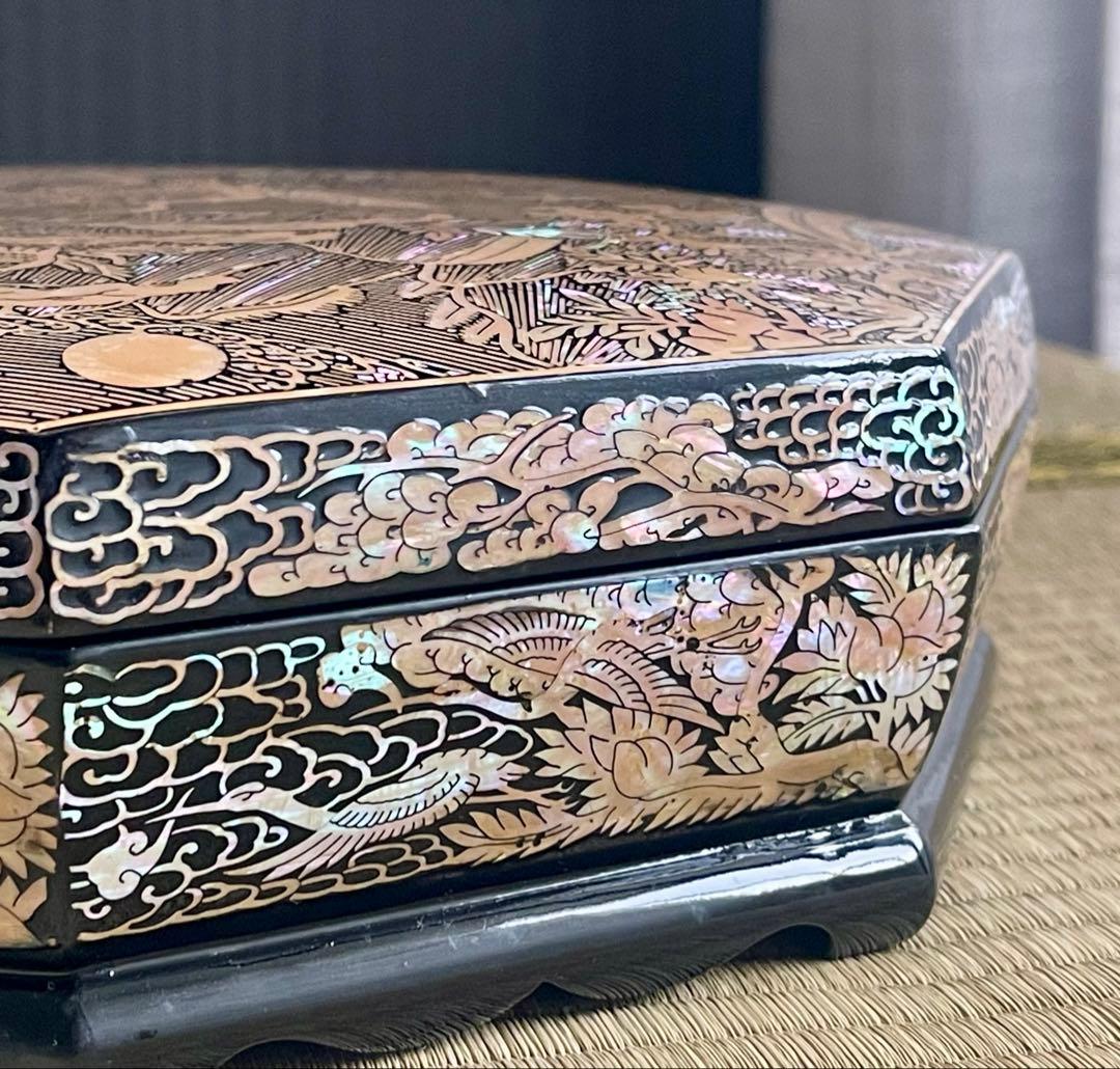 最終価格！　螺鈿　重箱　李在祥　韓国　貝細工　小物入れ　工芸品　漆器
