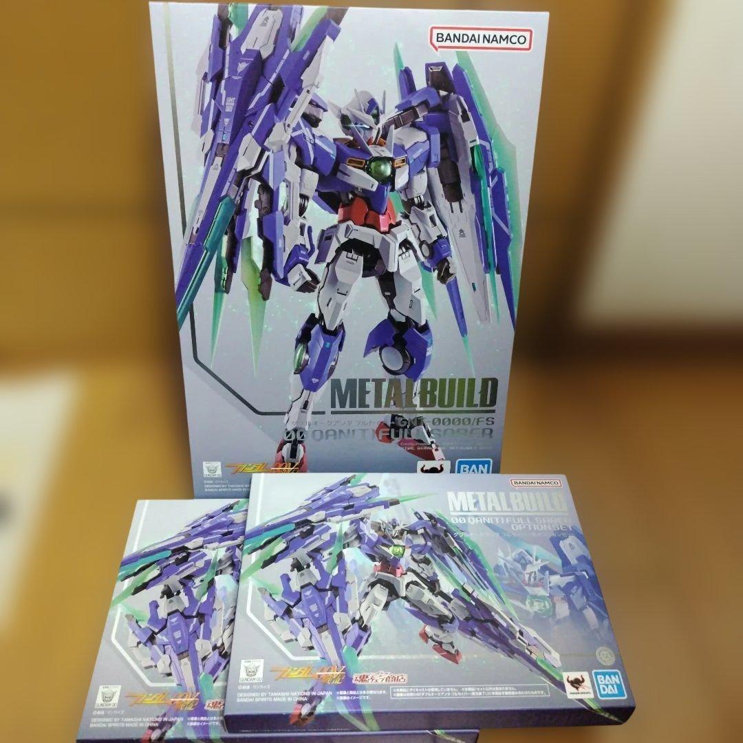 メタルビルド ダブルオークアンタ フルセイバー＋オプションx2