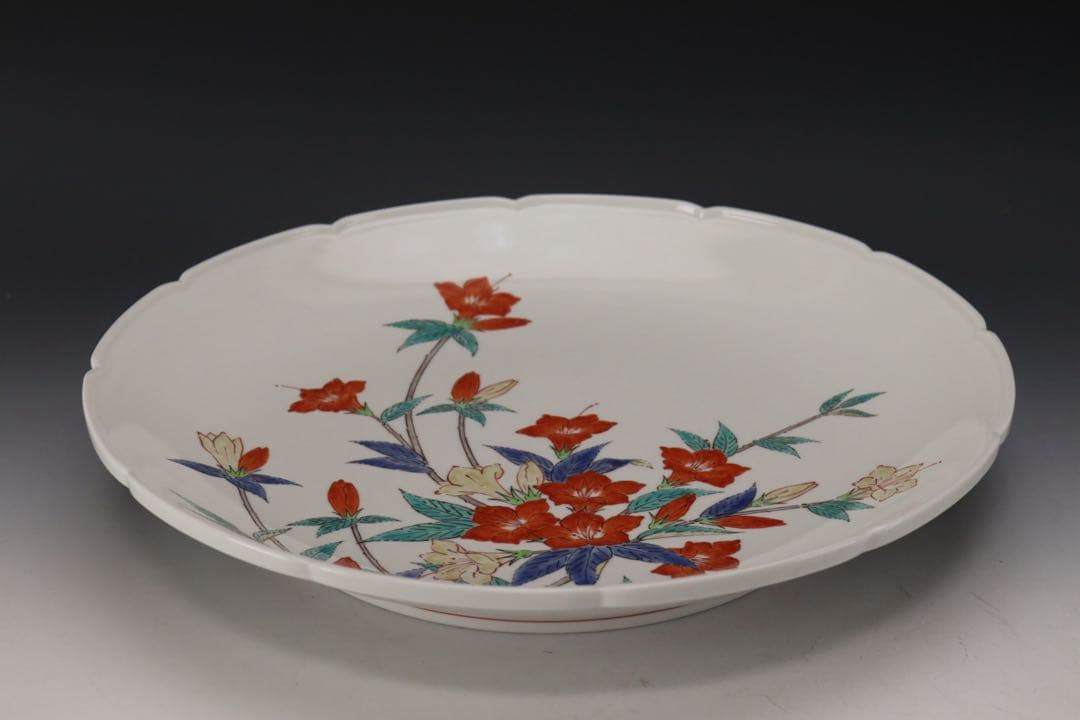 人間国宝 十四代 酒井田柿右衛門 本人作 濁手 山つつじ文皿 共箱 カタログ付き