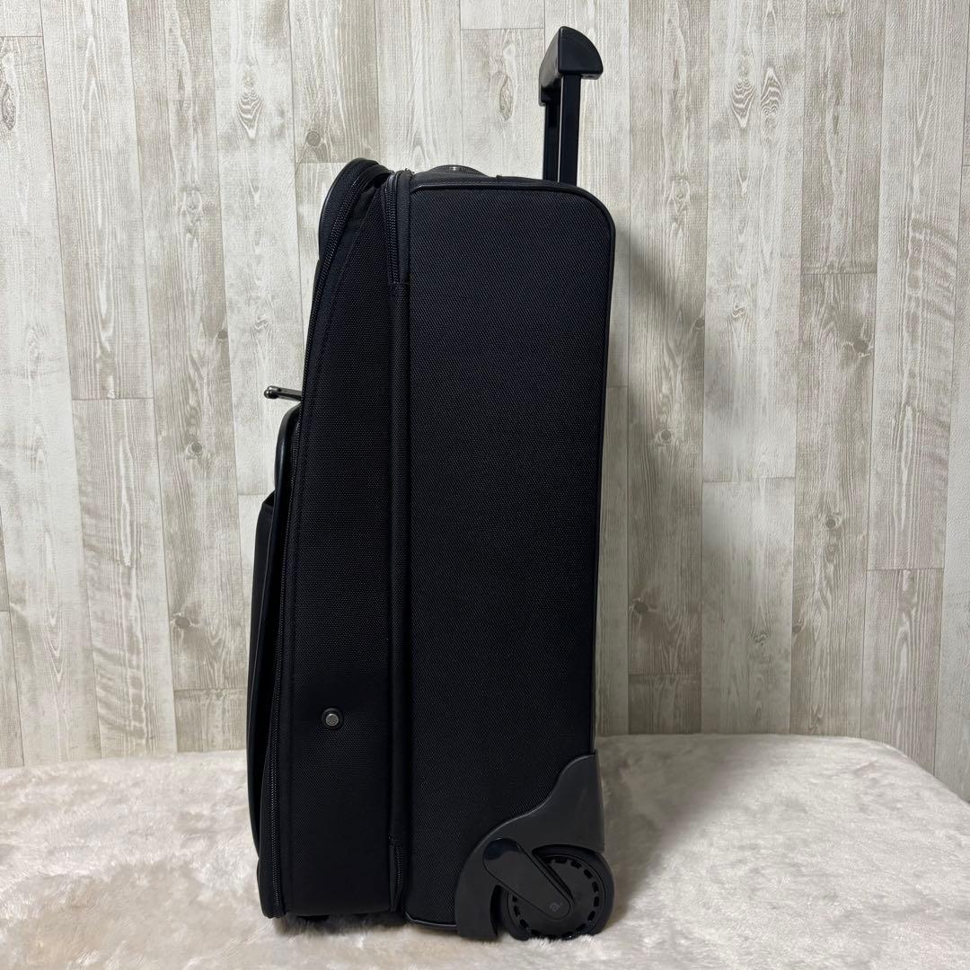 エース キャリーケース スーツケース PC収納 機内持込可