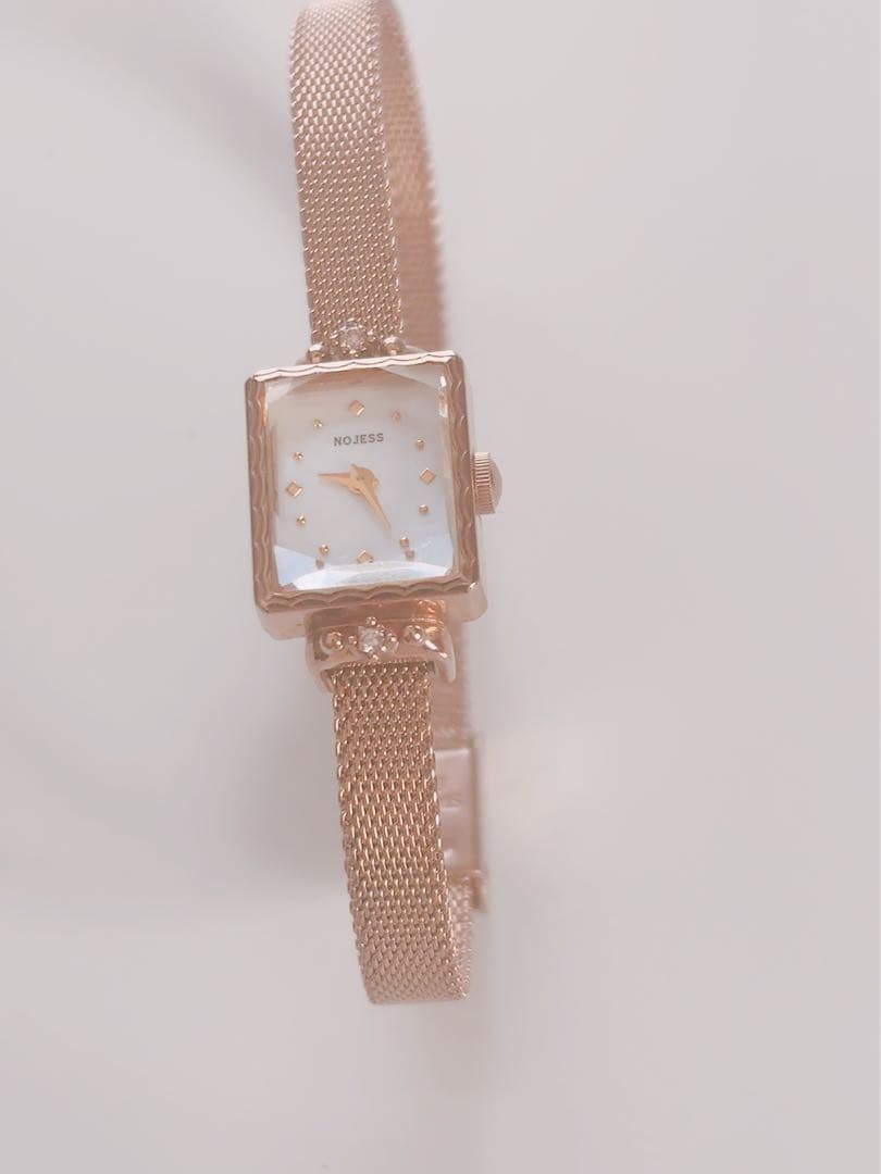 美品NOJESS ノジェスジュエリーウォッチダイヤモンドメッシュベルト稼働品
