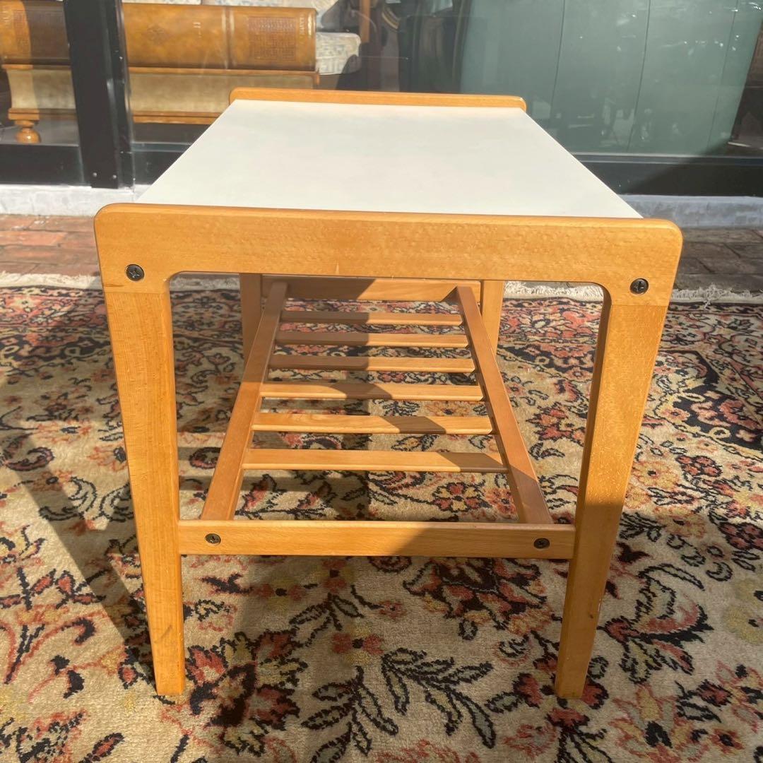 カリモク　サイドテーブル　ローテーブル　ミニ　小さめ　白色