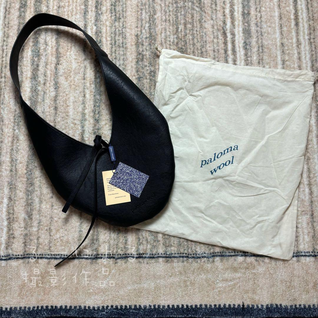 Paloma wool 黒のショルダーバッグ