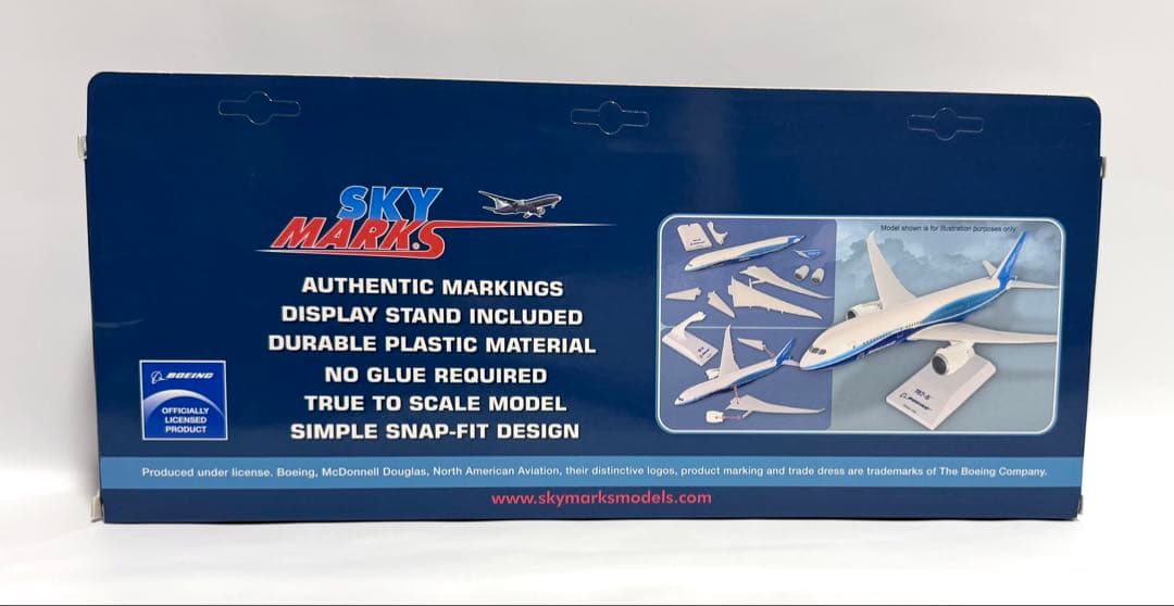 Daron SKYMARKS 1/200 B747-100 PAN AMパンナム