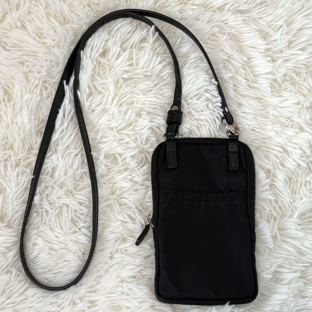 ナム美品　Felisi フェリージ　ミニショルダーバッグ　スマホショルダー