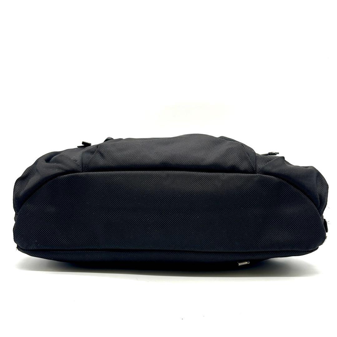 美品 トゥミ ブルックス スリム ブリーフ 2way ビジネスバッグ ベルト付き