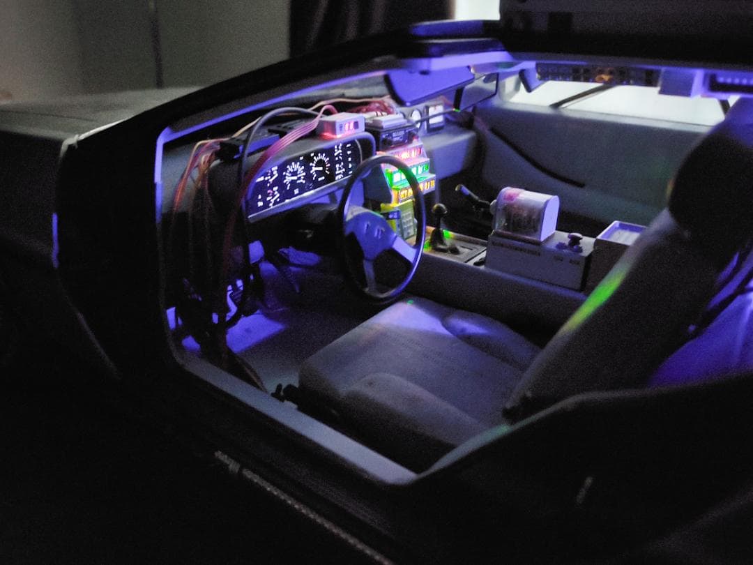 【アツアツ】ジャンク欠損品有の為最安！バックトゥザフューチャーデロリアン