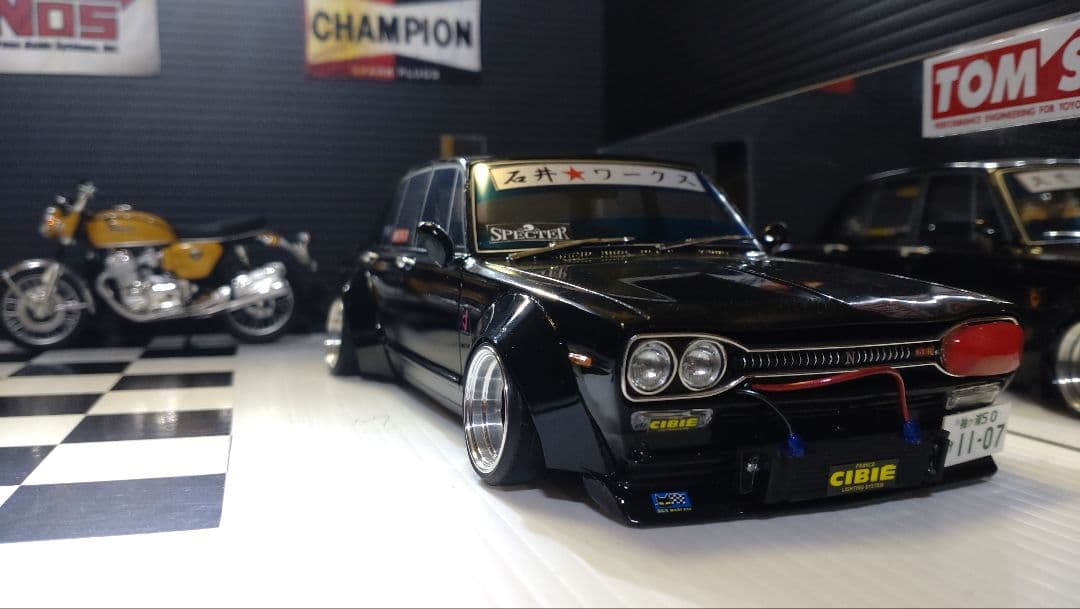 1/18ハコスカ４枚ワークス仕様１点物