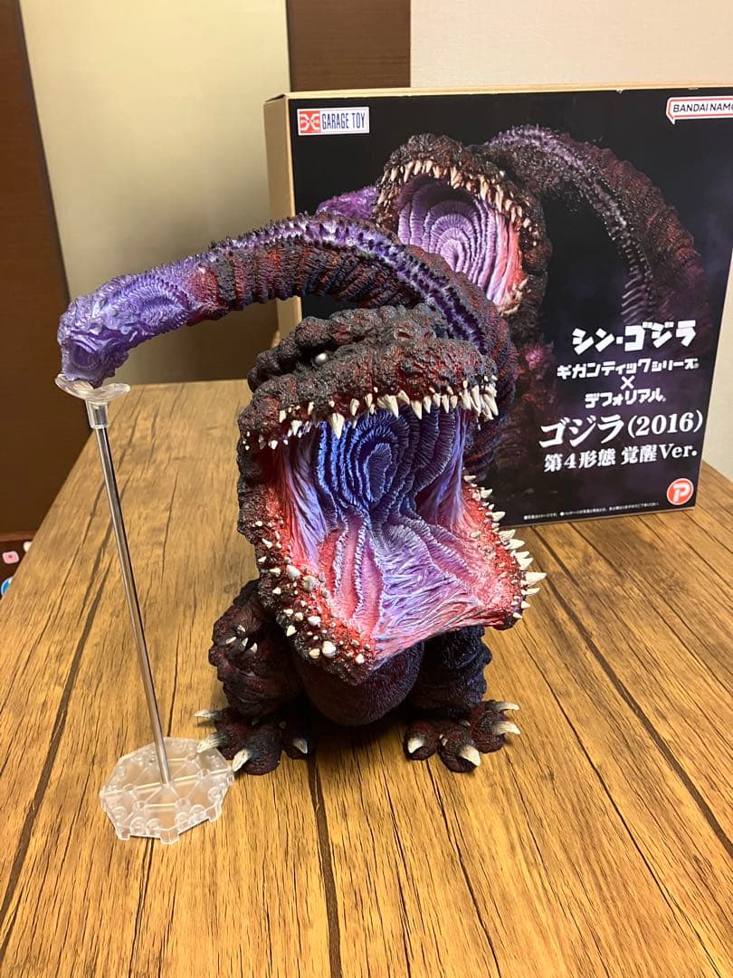 rue ギガンティックデフォリアルゴジラ(2016) 覚醒フィギュア
