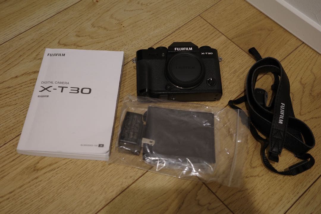 Fujifilm X-T30 ミラーレス一眼 本体