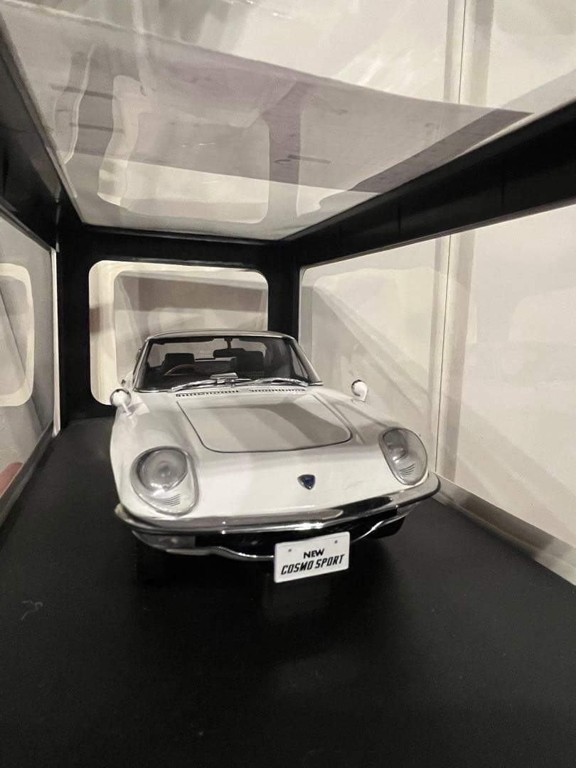 【レア】1/18 オートアート マツダ コスモスポーツ ホワイト ミニカー