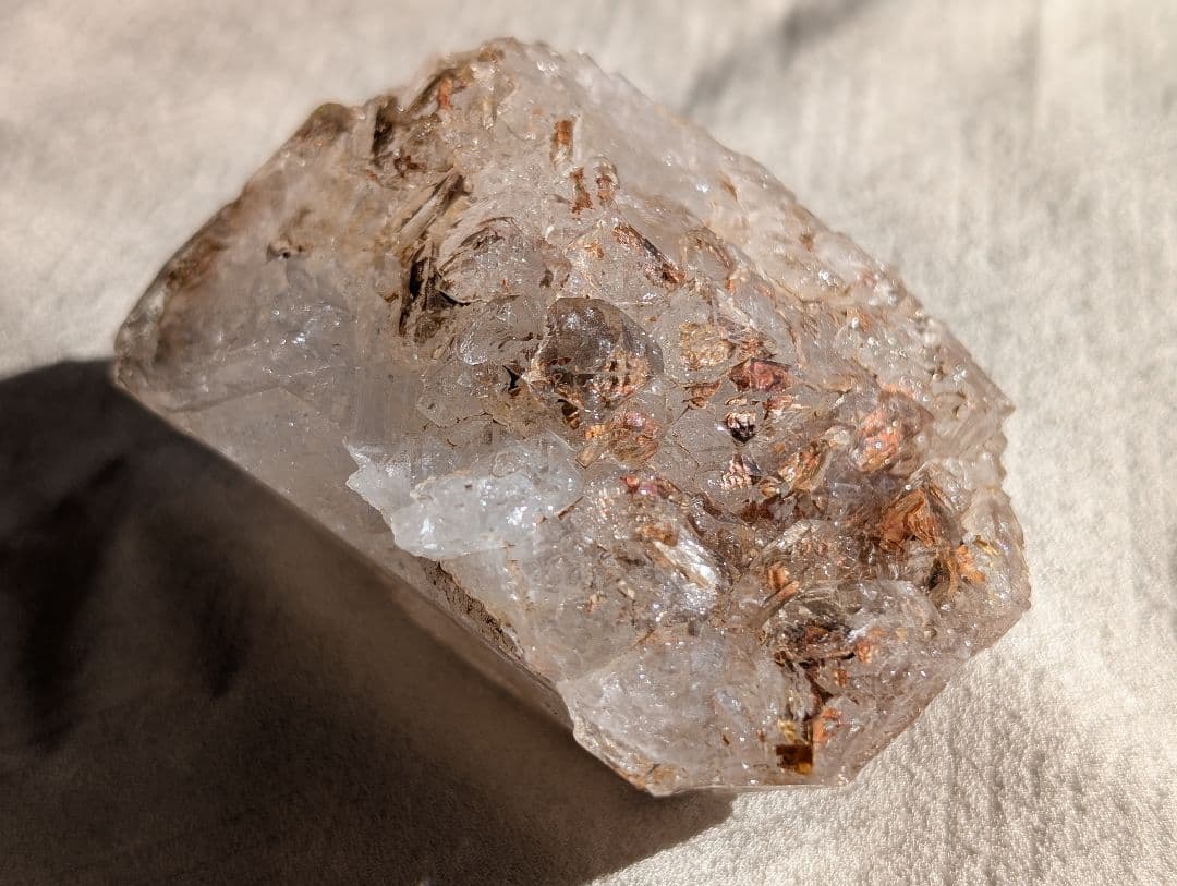 タイランド チャイヤプー厶 産 エレスチャルクォーツ