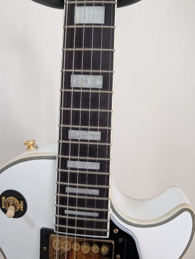 Epiphone Les Paul Custom　Alpine White