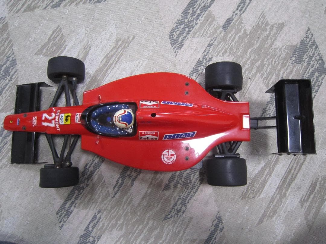 1/10 京商 フェラーリ ラジコンカー