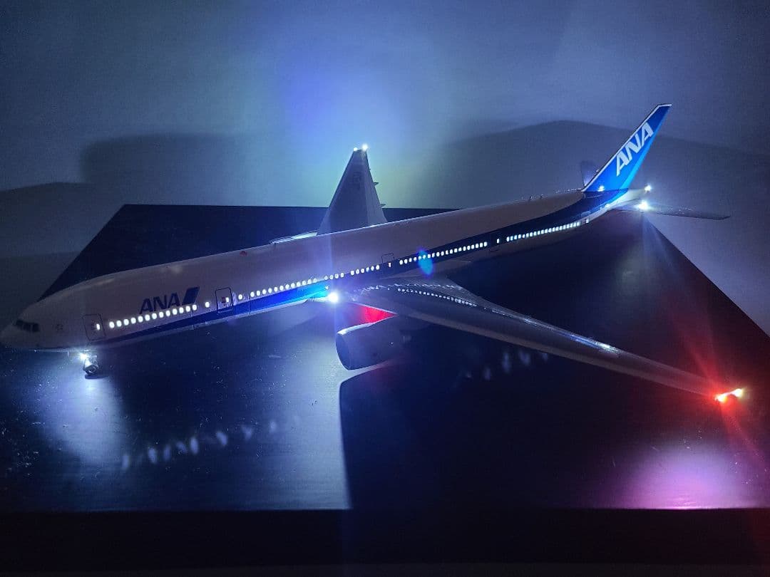 ANA BOEING 777-300 LED 仕様完成品