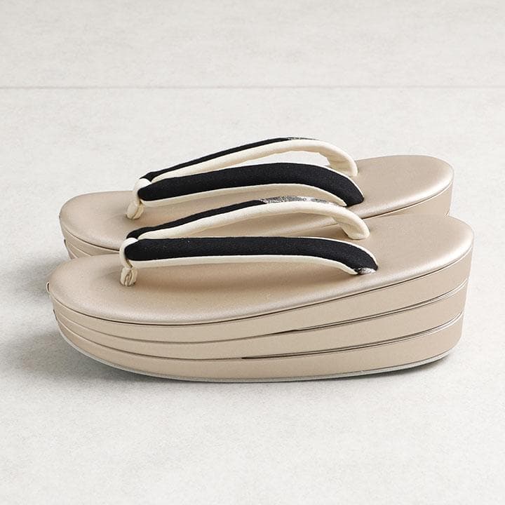 【新品】草履バッグセット　厚底草履　古典模様　24cm　03089