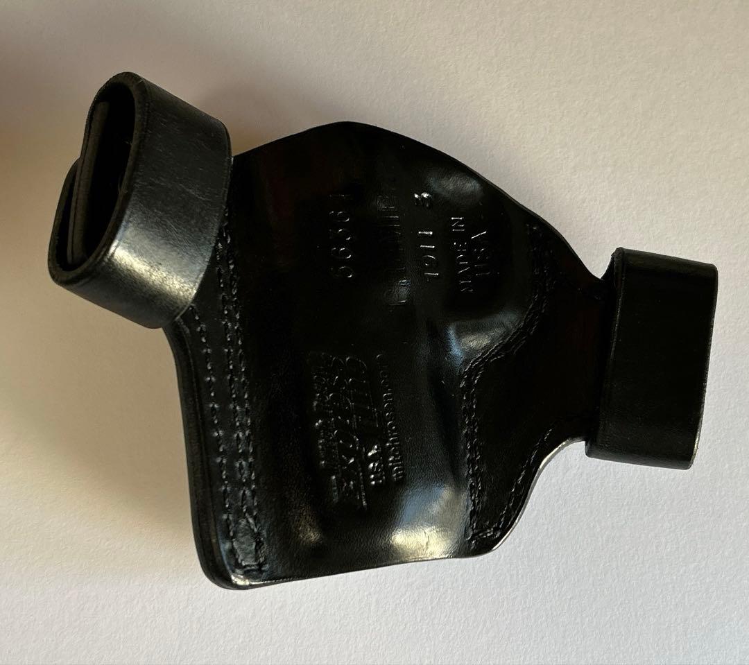 レザーホリスター